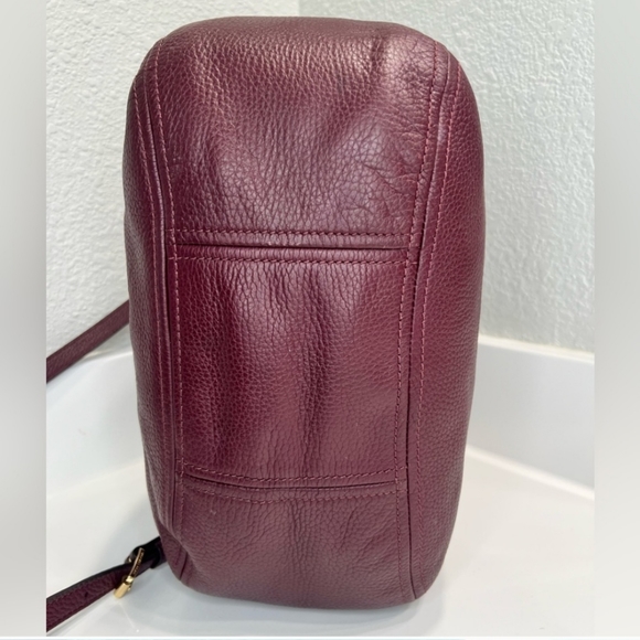 Michael Kors large Fulton bag-EUC - Picture 2 of 15